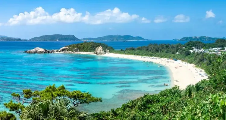 Okinawa beach - Places to visit in Japan