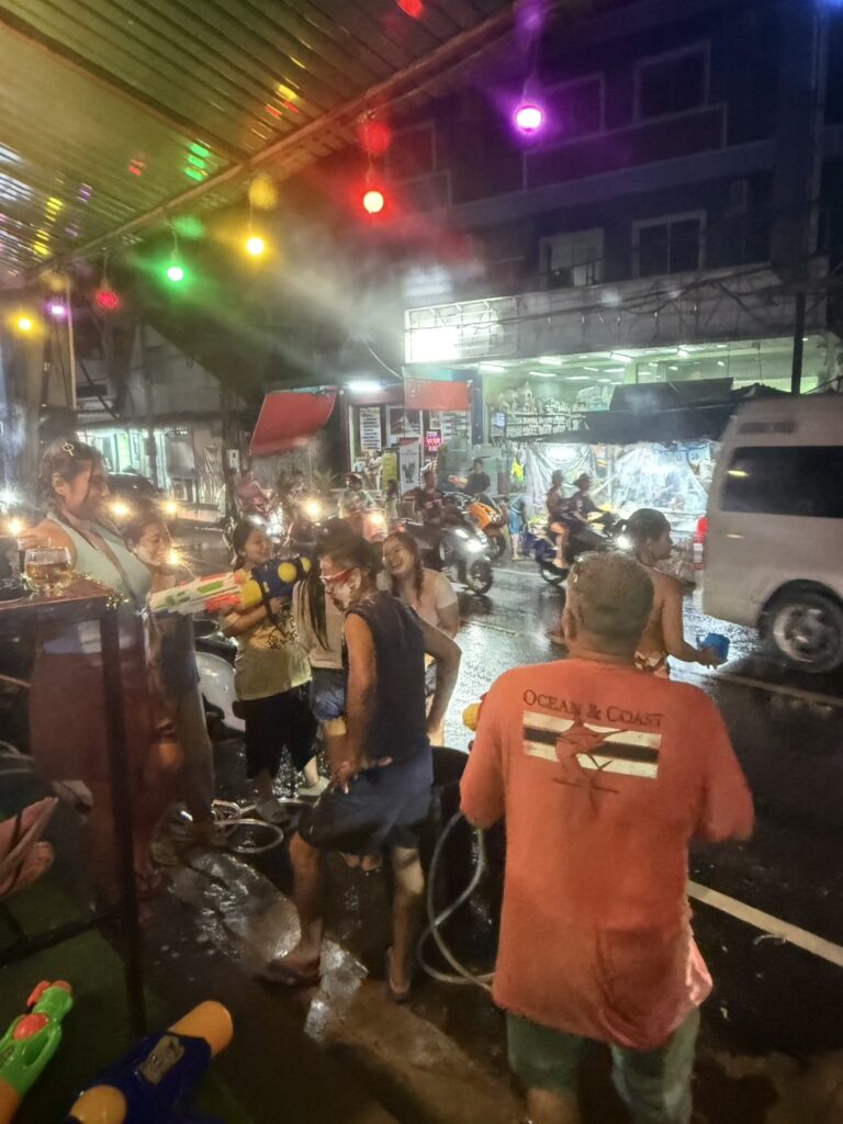 Life of a Farang in Thailand – Baptized by Songkran